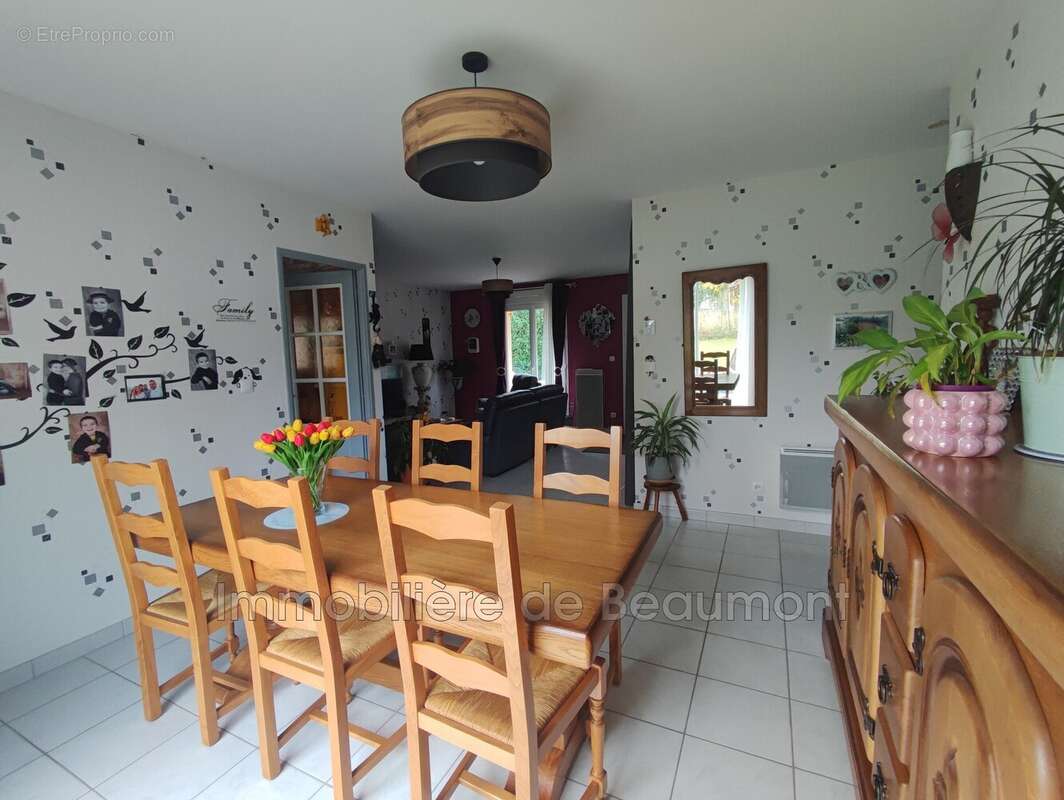 Maison à BEAUMONT-LE-ROGER