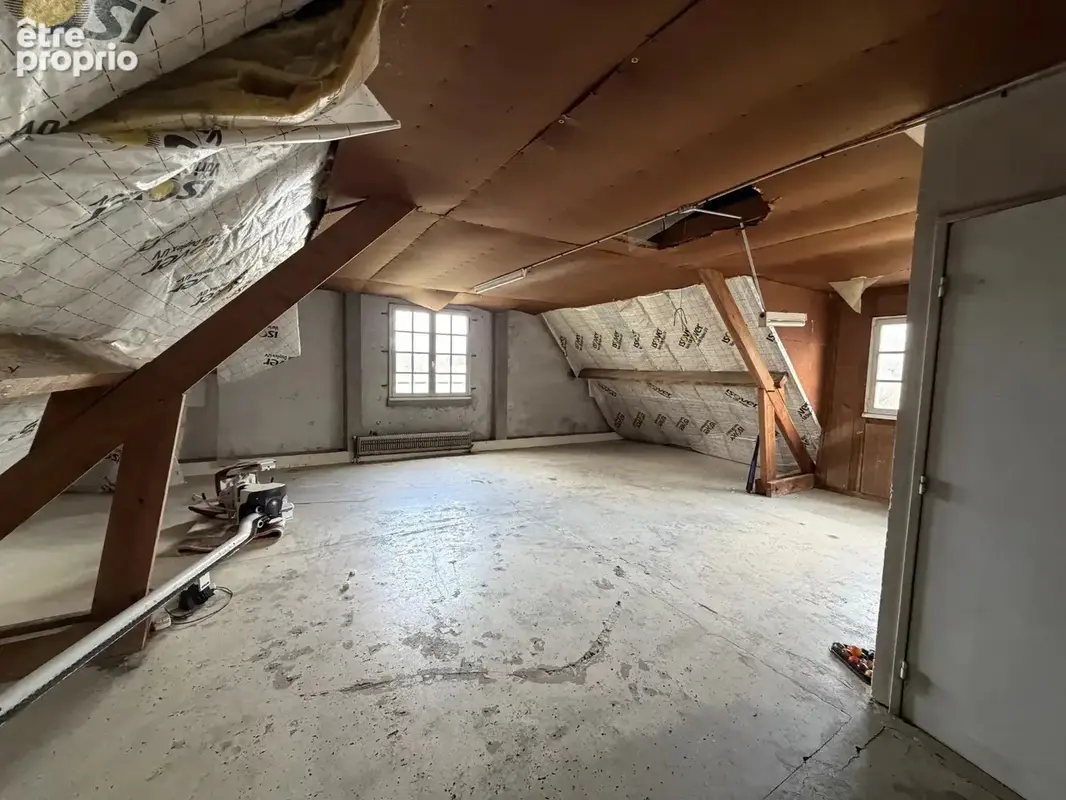 EXCLUSIVITÉ - St-Georges-sur-Baulche - Pavillon avec potentiel - photo 8