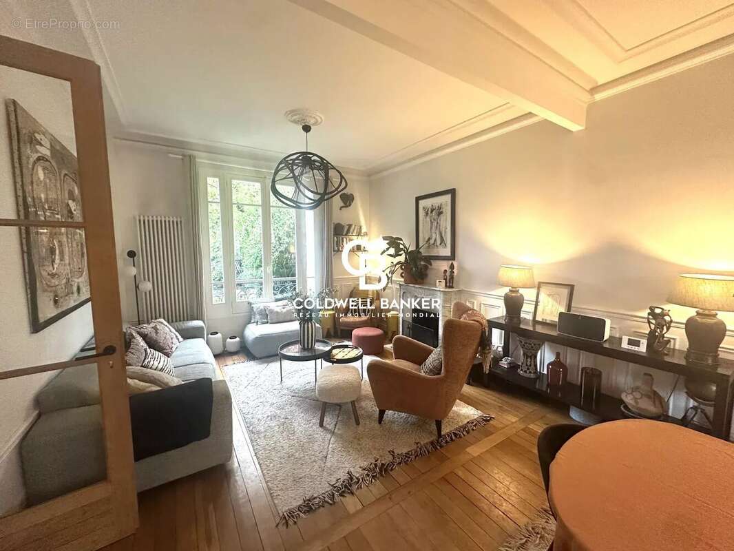 Maison à LE VESINET