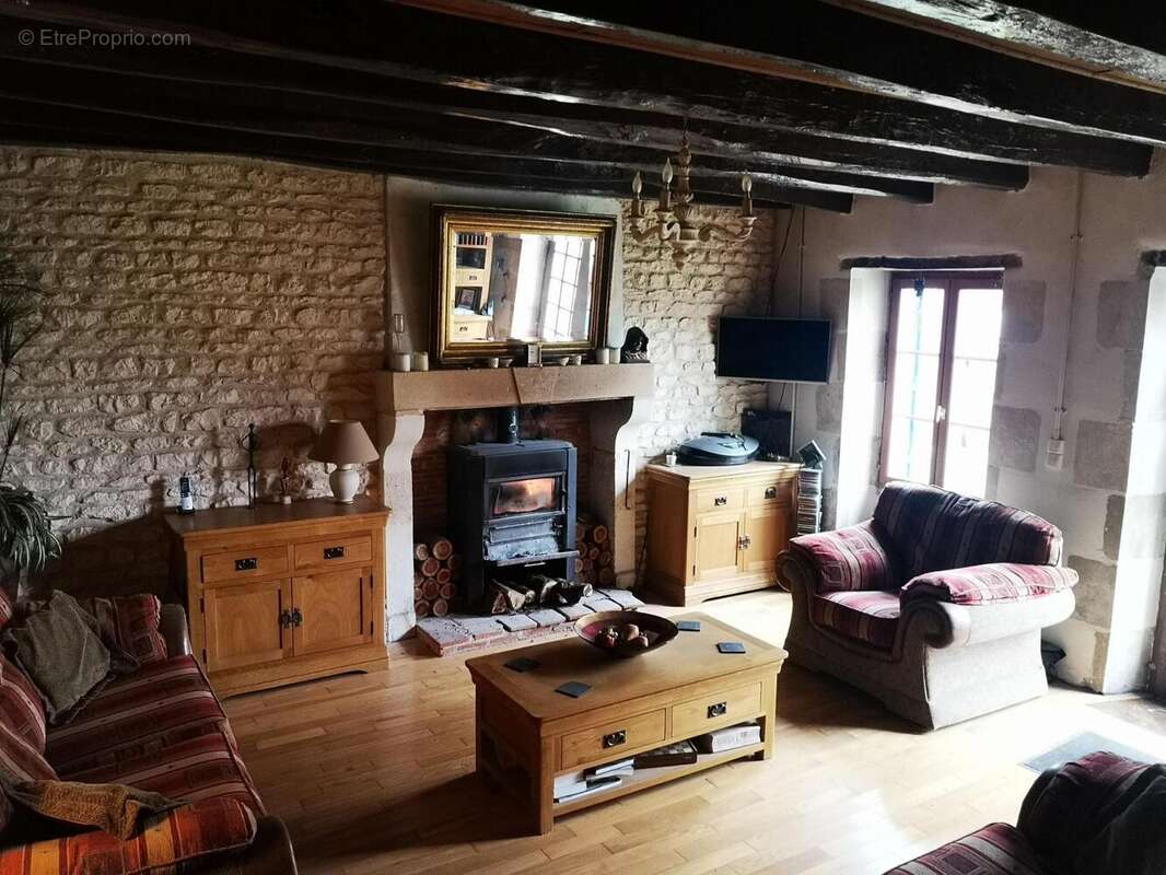 Photo 2 - Maison à SAINT-SAVIN