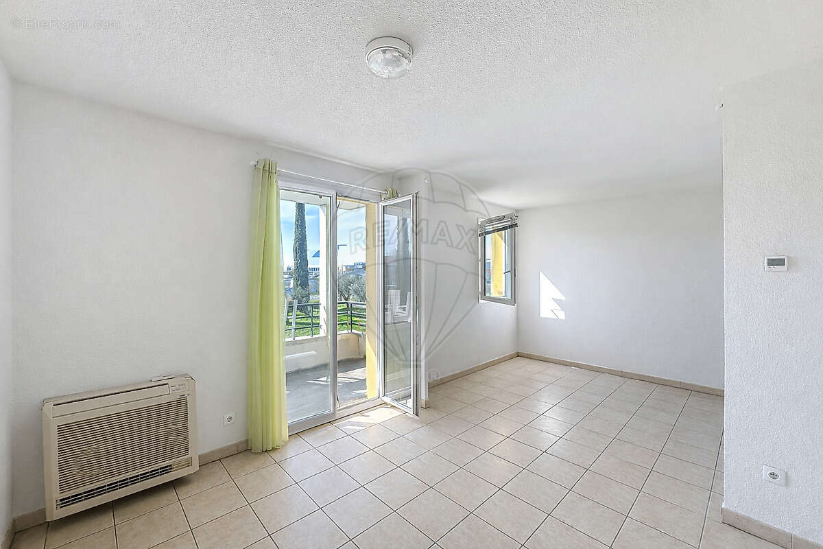 Appartement à SAINT-CHRISTOL-LES-ALES