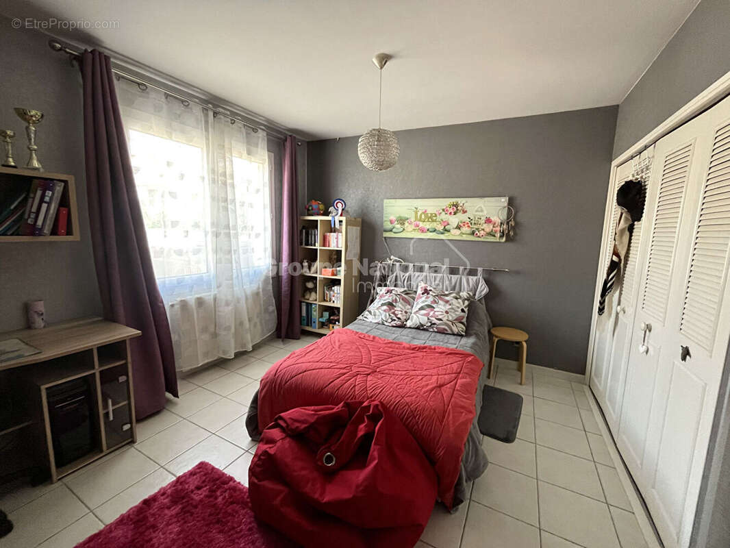 Maison à SARRIANS