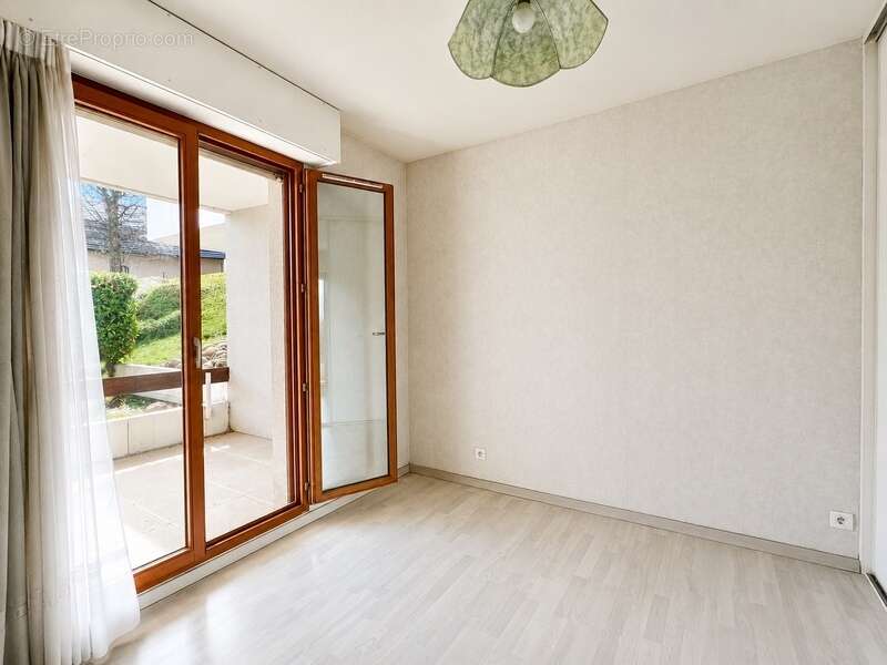 Appartement à BASSENS