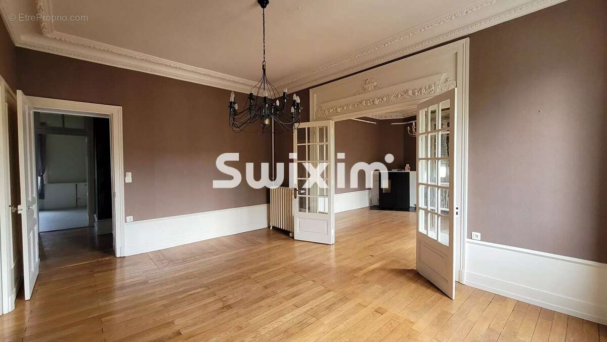 Appartement à LONS-LE-SAUNIER