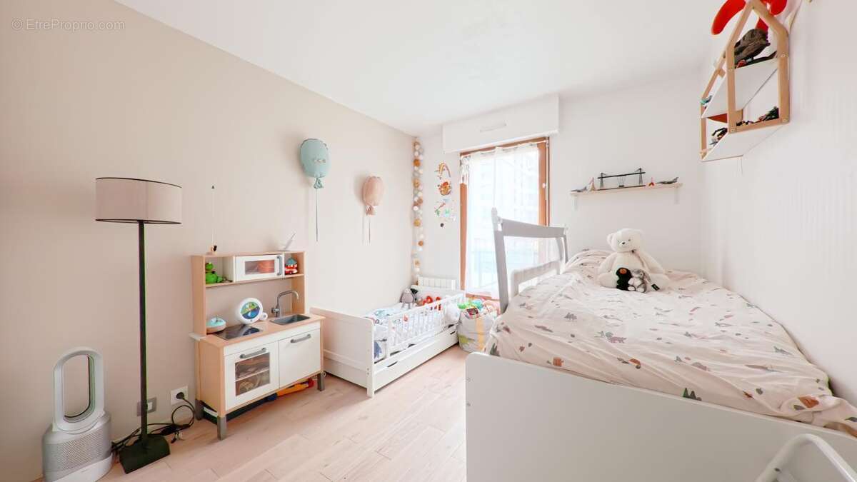 Appartement à NOGENT-SUR-MARNE