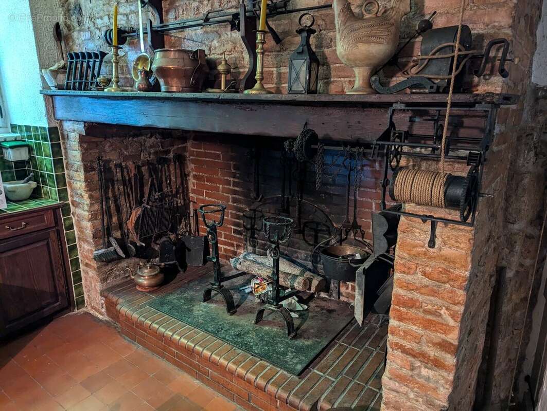 Manoir du XVIIe siècle sur 14500 m² de terrain - photo 15