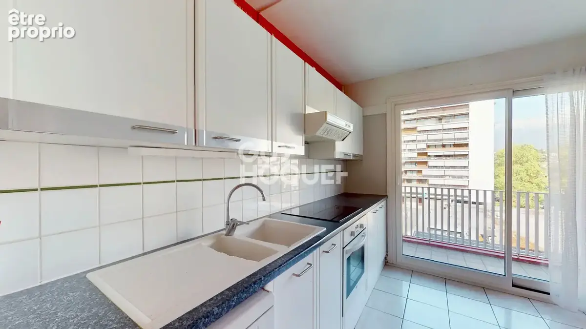 Annecy - secteur novel - grand t4 de 87,4 m² avec balcons - photo 5