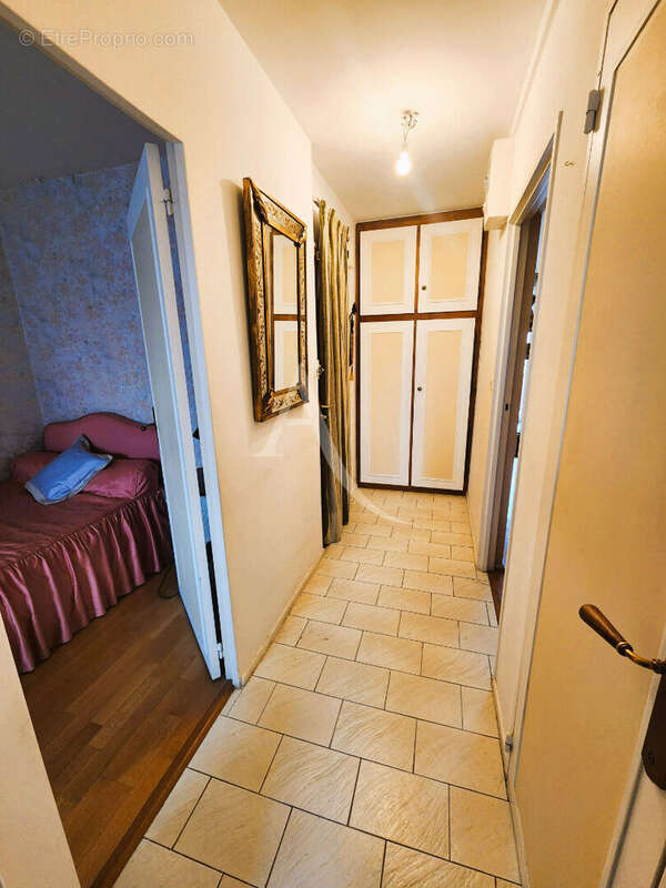 Appartement Rungis 5 pièce(s) 83.10 m2 - photo 4