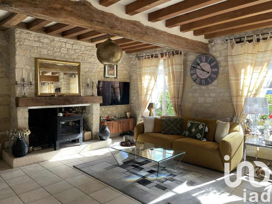 Photo 6 - Maison à ESTREES-SAINT-DENIS