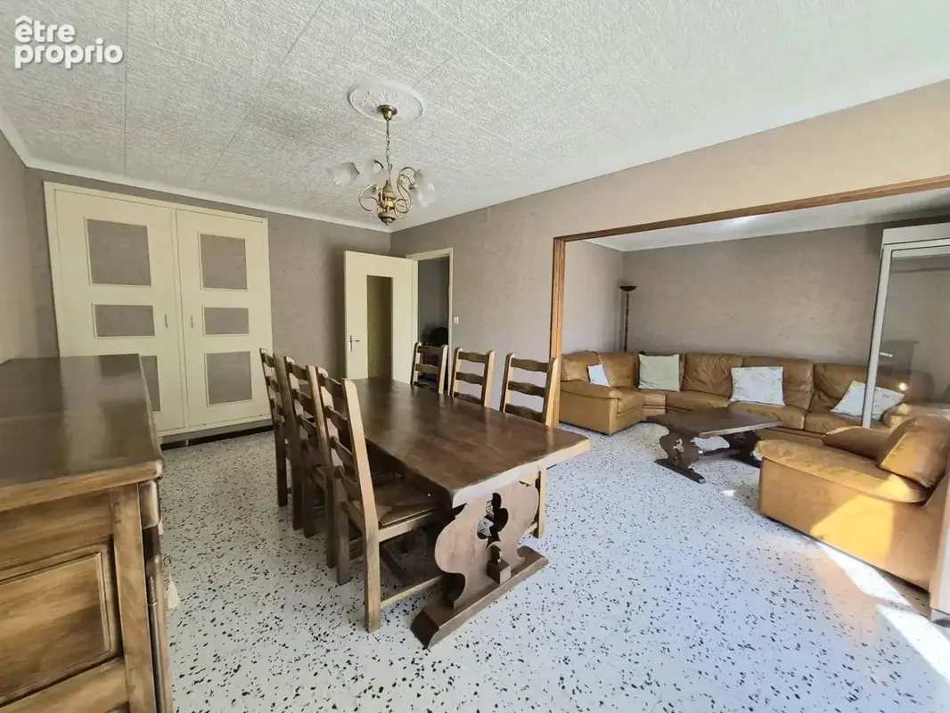 Maison T6 libre sur 3 faces avec garage - photo 4