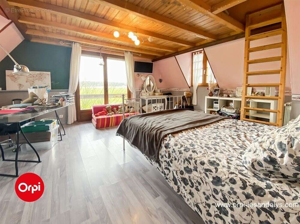 Maison à LYONS-LA-FORET