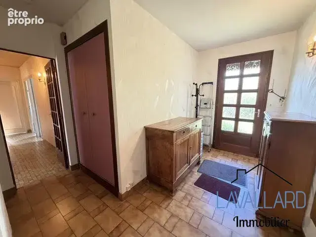 Maison 6 pièces 120 m² à vendre à Fouilloy (80800) - photo 9