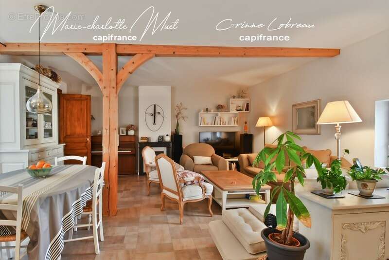 Maison de ville avec deux habitations indépendantes et cour privative - photo 2