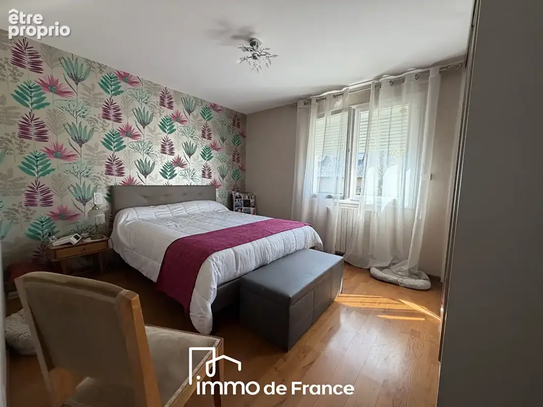 Grande Maison familiale Type 8 avec jardin et piscine - photo 8