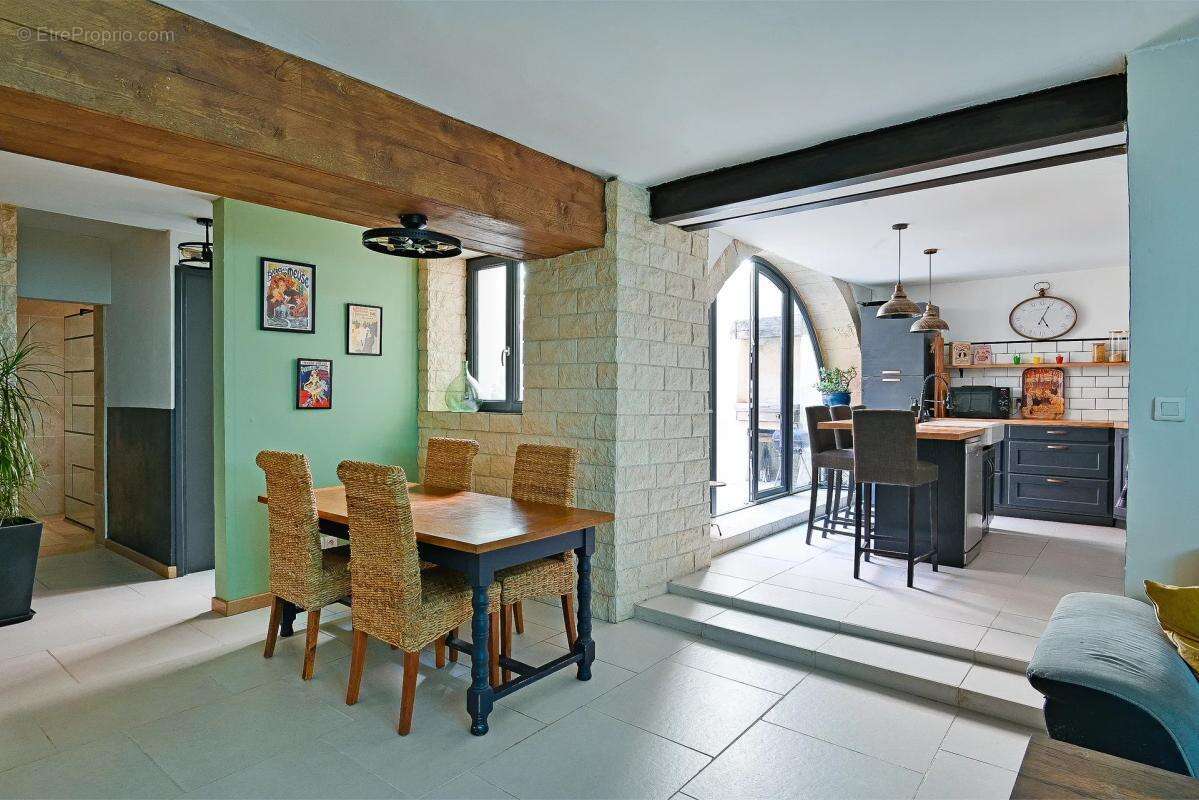 Maison à REDESSAN