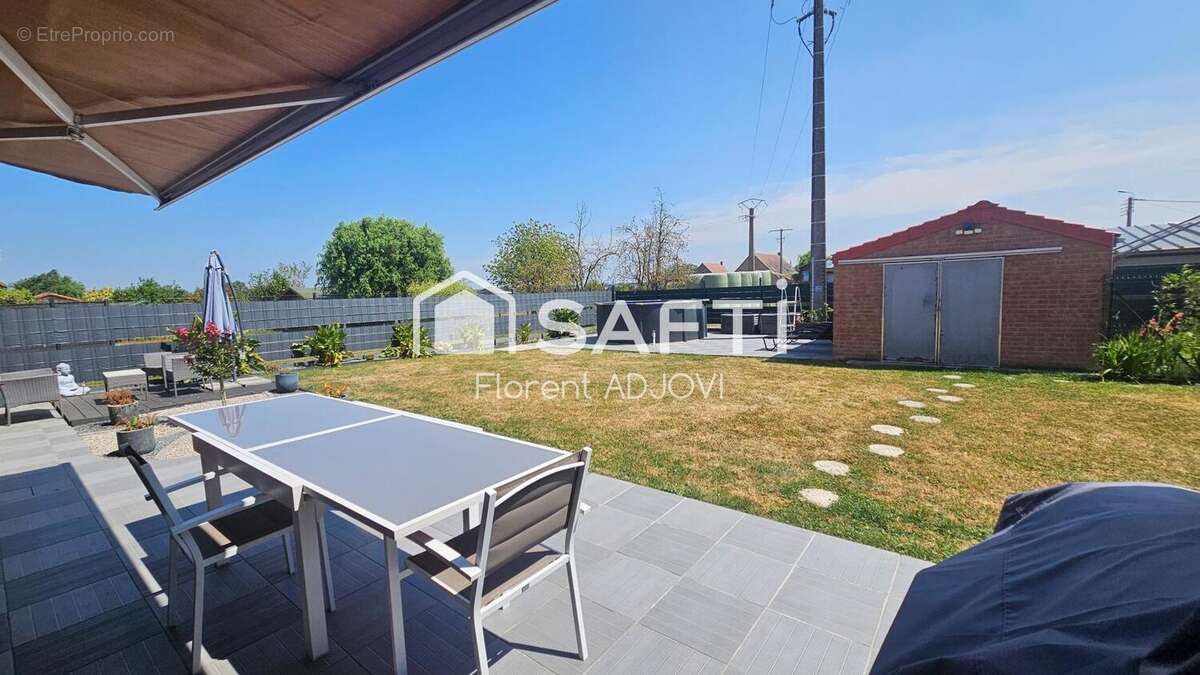 Maison 90 m² à Houtkerque  - photo 9