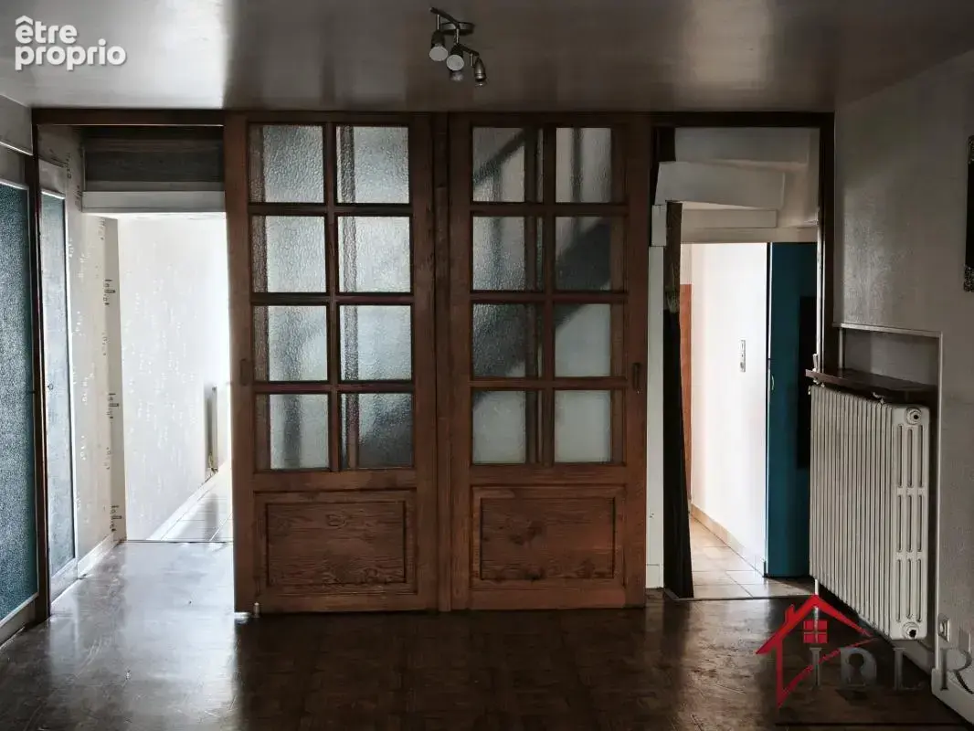 maison d'habitation de type f6 140m2 sur un terrain de 260 m - photo 2
