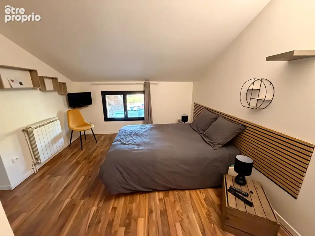 Maison familiale, 5 chambres (possibilité 7) double garages sur 5800 m² de terrain - photo 13
