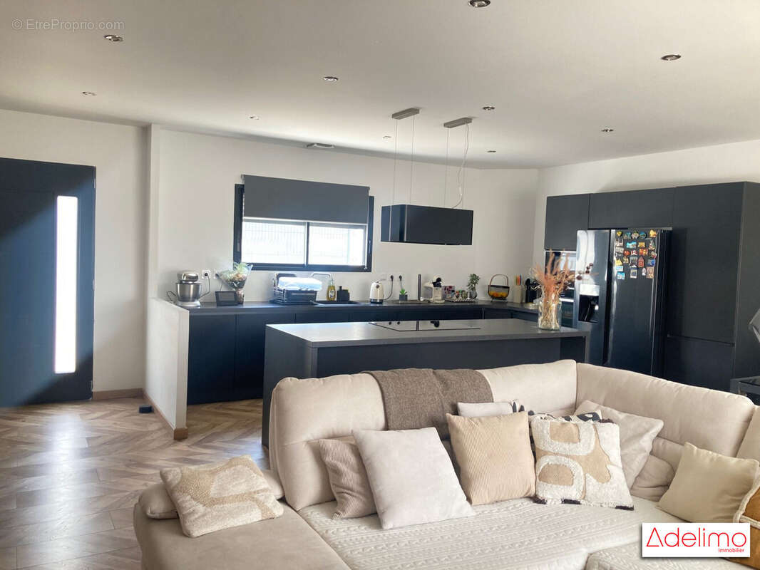 Maison 150 m² à Beauvoisin  - photo 6