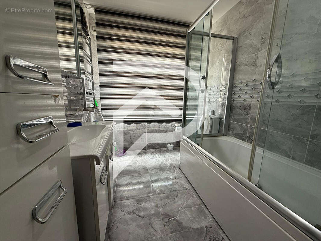 Appartement à LAIGNEVILLE