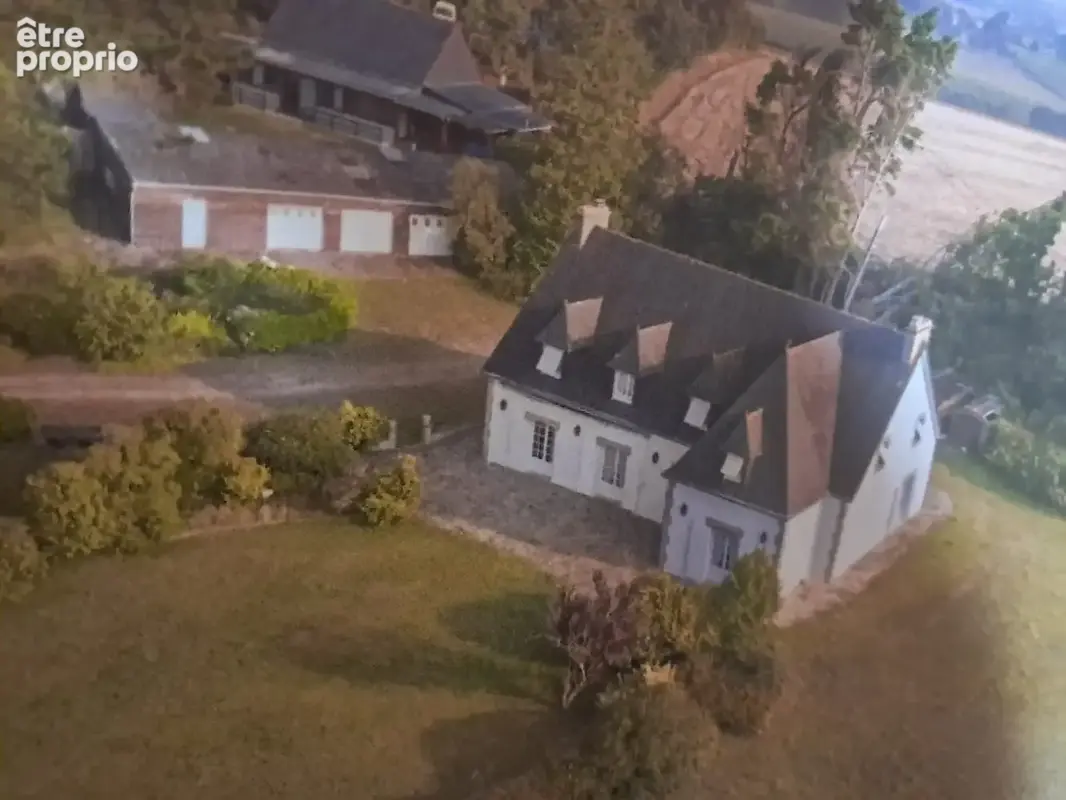 Maison 265 m² à Confort-Meilars  - photo 4