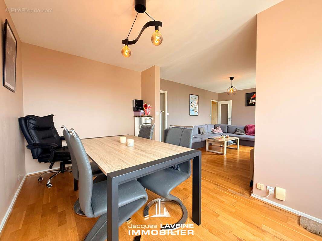 Appartement à LE BAN-SAINT-MARTIN