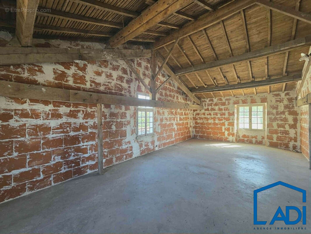À vendre, Saint-Maixent-l'École ! - photo 14