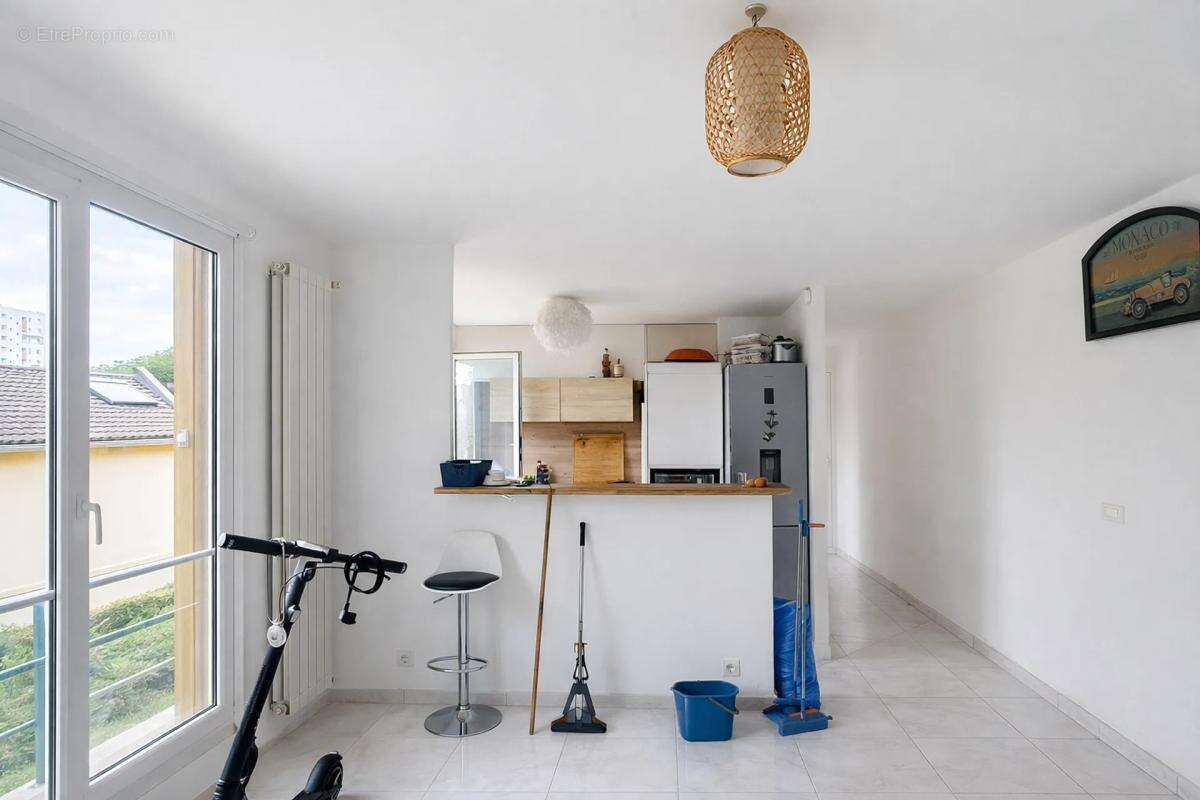 Appartement F3 - 50 m2 - Épinay sur Seine - photo 3