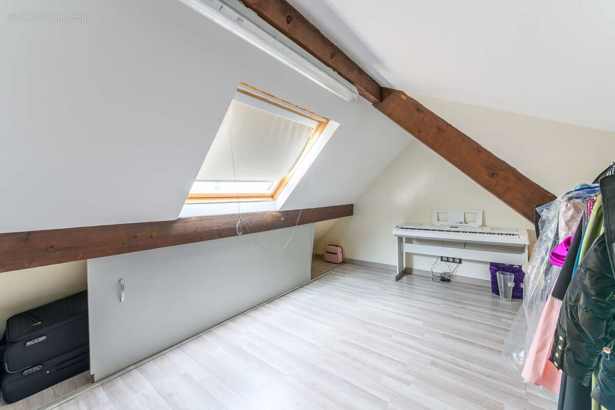 Maison à LE BLANC-MESNIL
