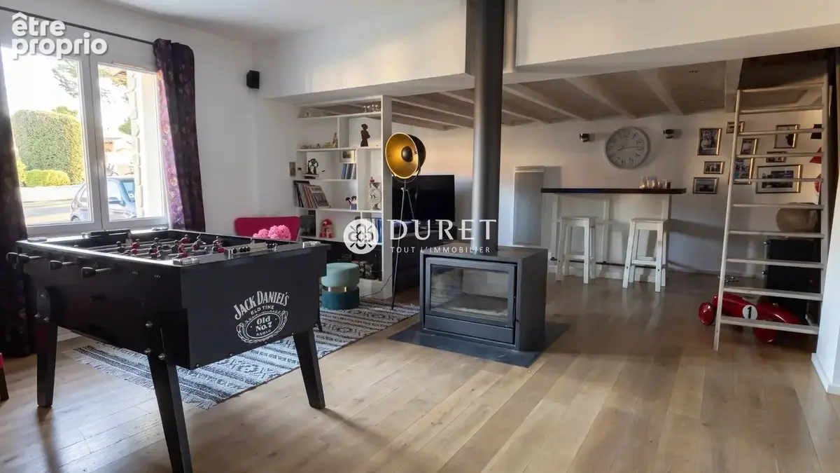 Maison 7 pièces 210 m² à vendre à Le Longeron (49710) - photo 4