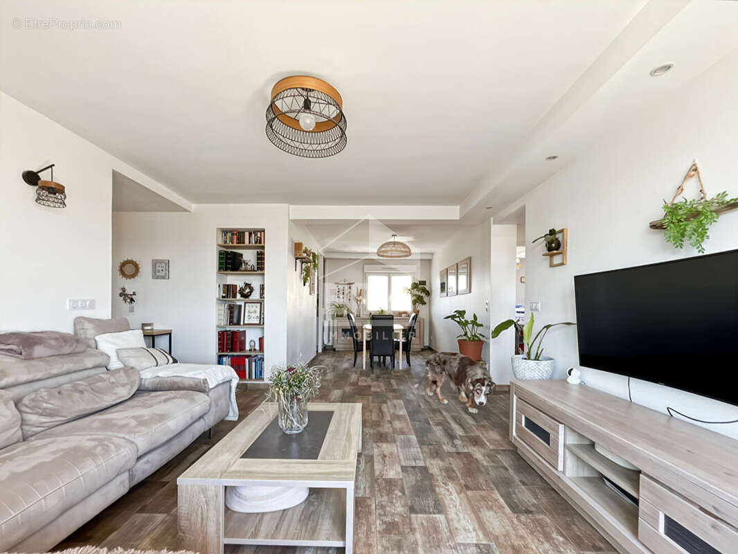 Appartement à MARSEILLE-12E