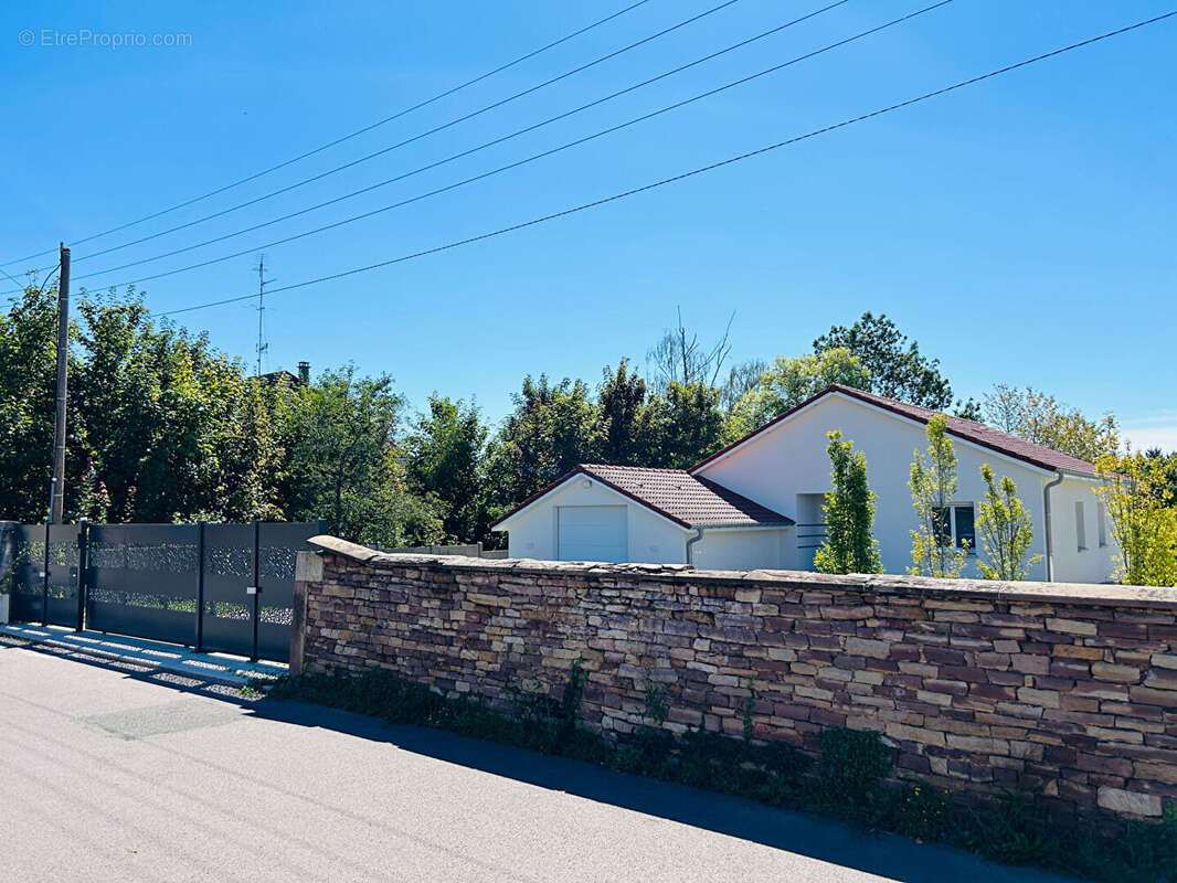 Maison à RAMBERVILLERS