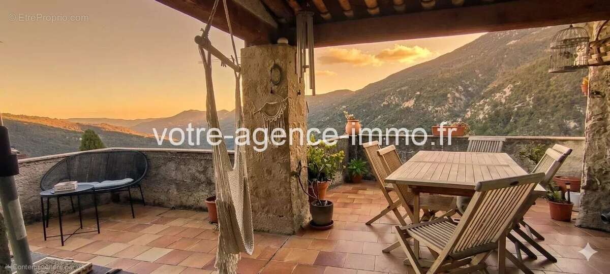 Maison à COARAZE