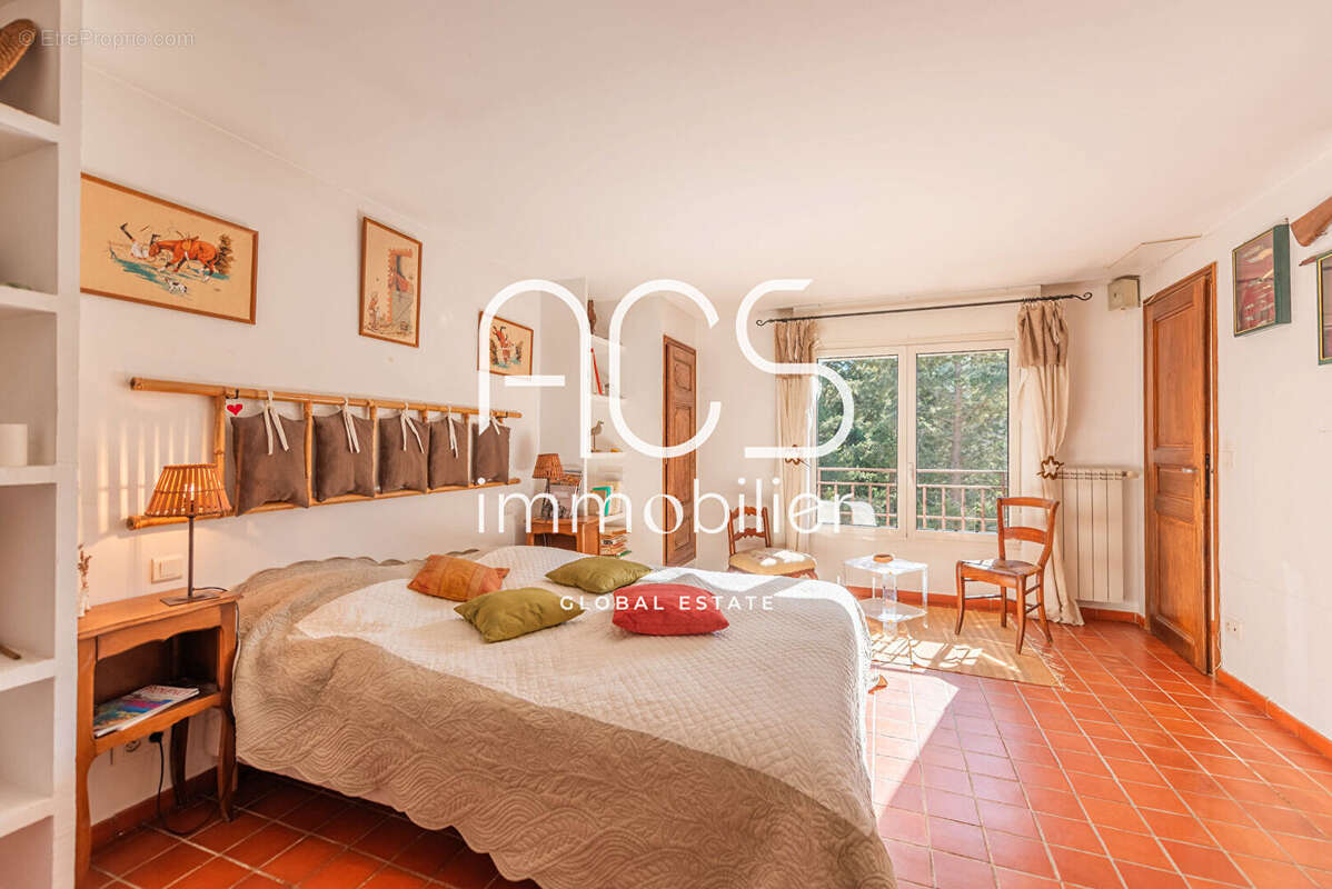 Maison à SAINT-RAPHAEL