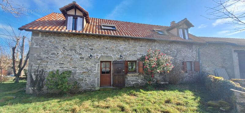 Maison à SOUSCEYRAC