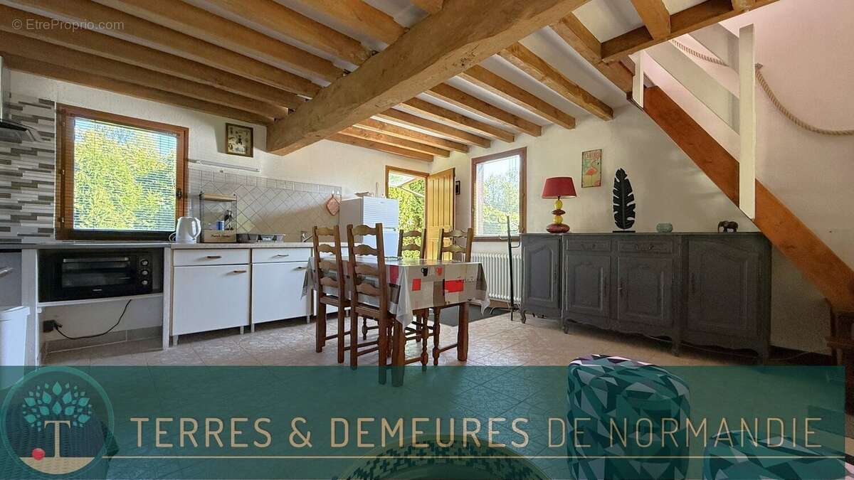 Maison à OSMOY-SAINT-VALERY