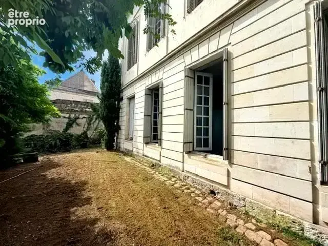 Maison 334 m² à Saumur  - photo 3