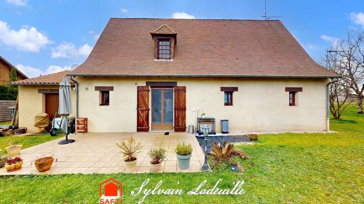 Maison 115 m² à Meyrals  - photo 2