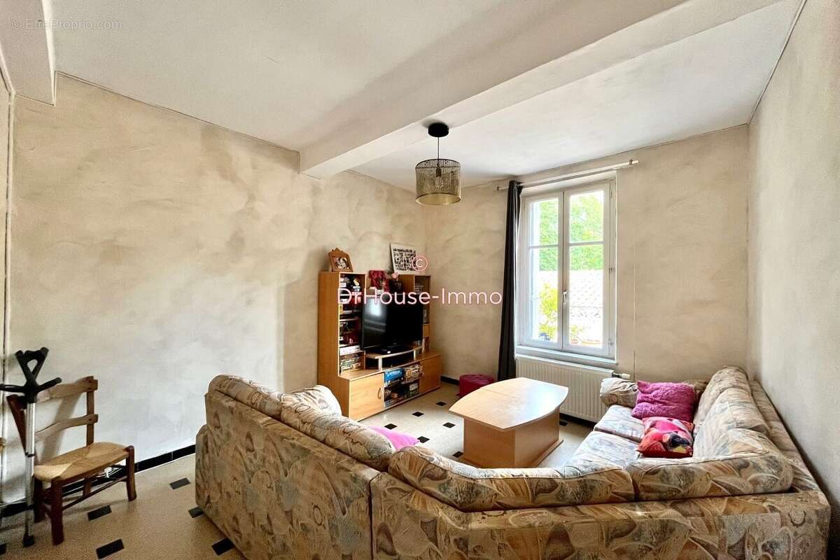 Maison à LEZIGNAN-CORBIERES