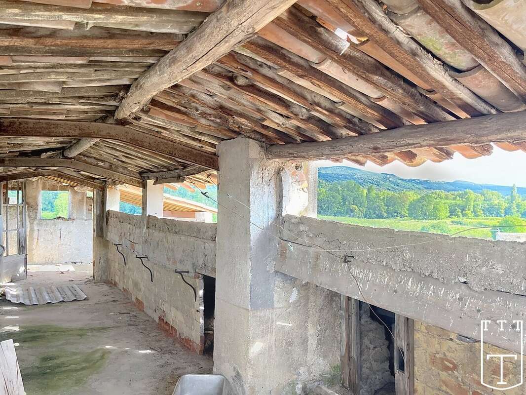 Au cur de Saint-Alban-Auriolles, une âme de pierre vous attend - photo 10