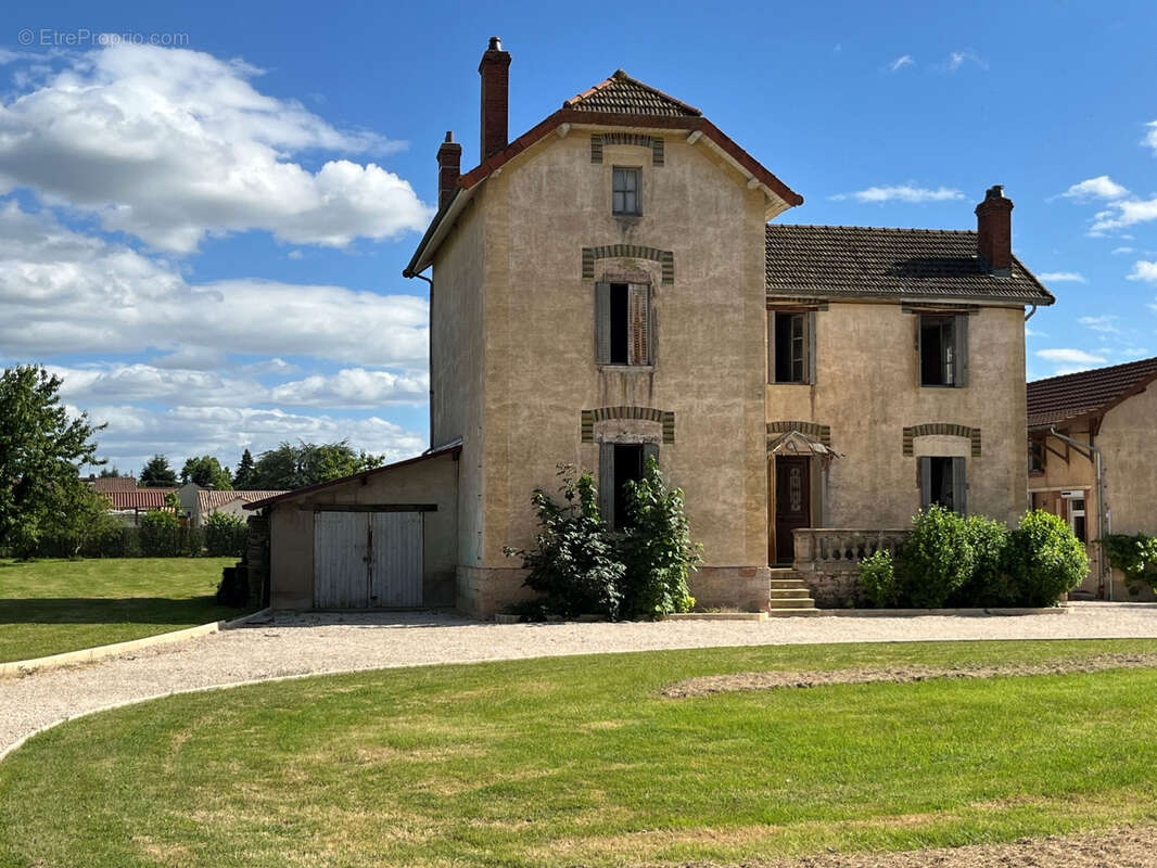 Maison à CUISERY