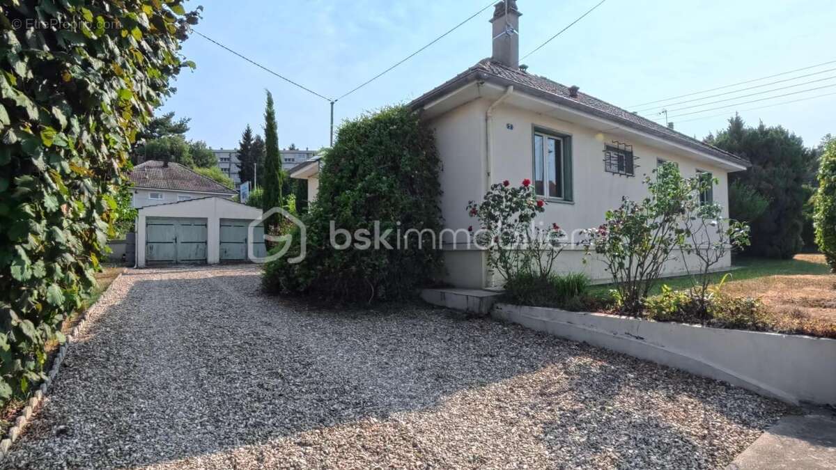 Maison 84 m2. Plain-pied de charme avec Jardin Arboré & Double Garage - photo 20