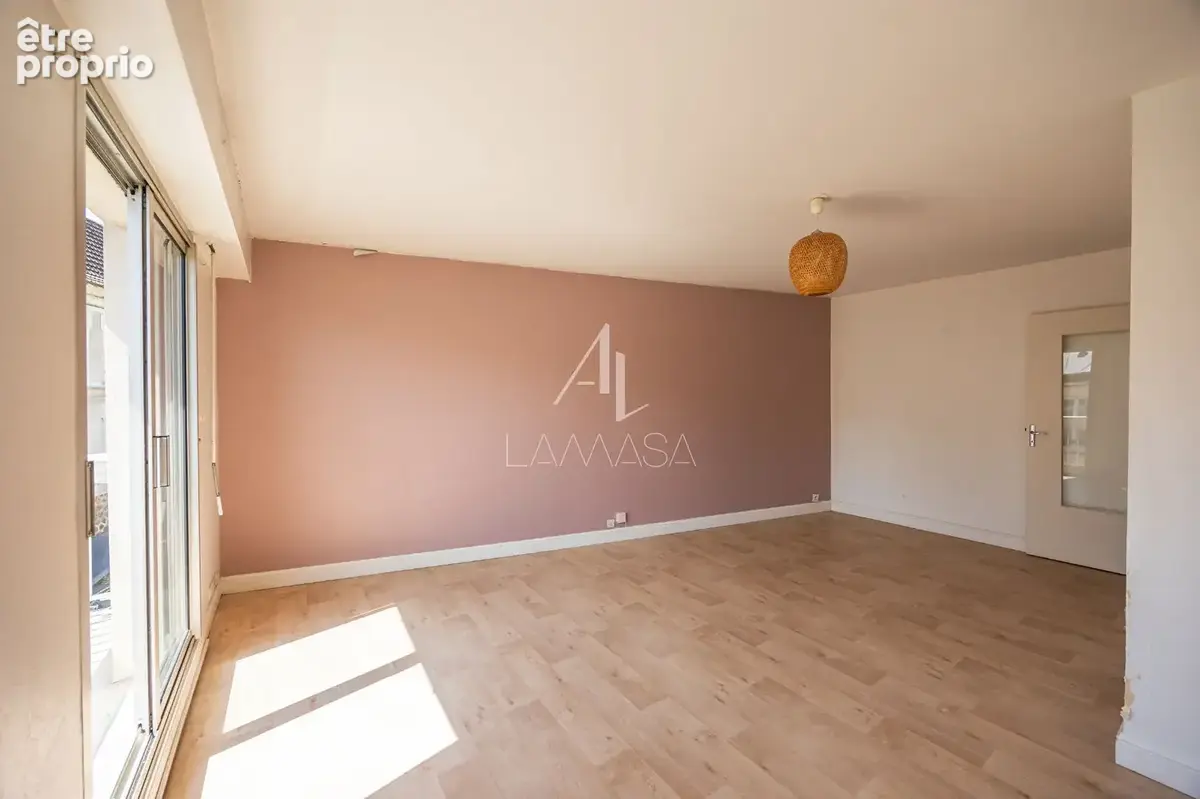 Appartement  F2 - Proche gare Thorigny Sur Marne - photo 2