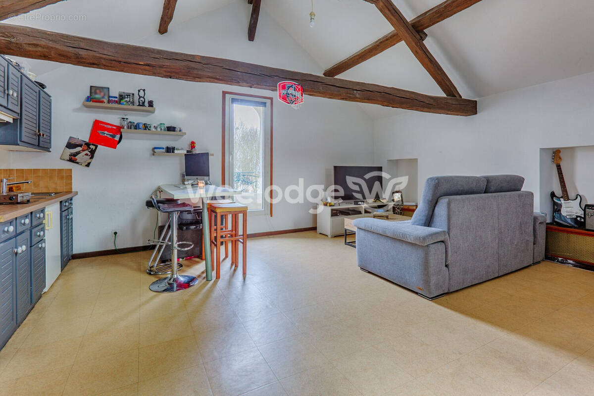 Appartement à VERNOUILLET