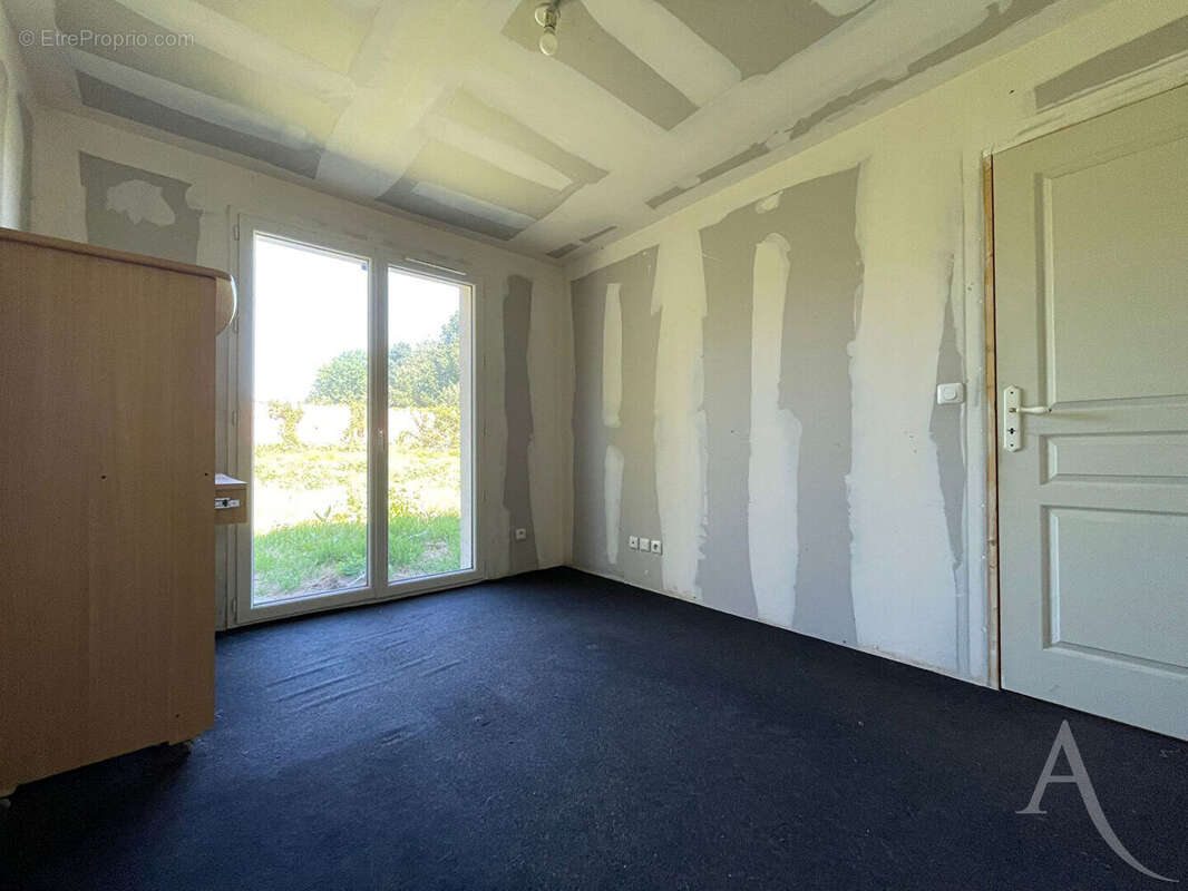 Maison 4 pièces, 3 chambres, jardin, garage, Limetz-Villez, maison de 2019 - photo 6