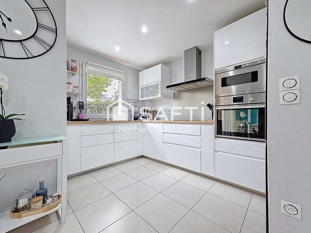 Photo 4 - Appartement à ELANCOURT