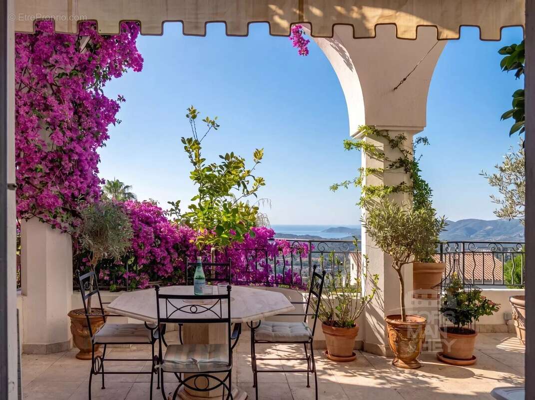 Appartement à GRASSE