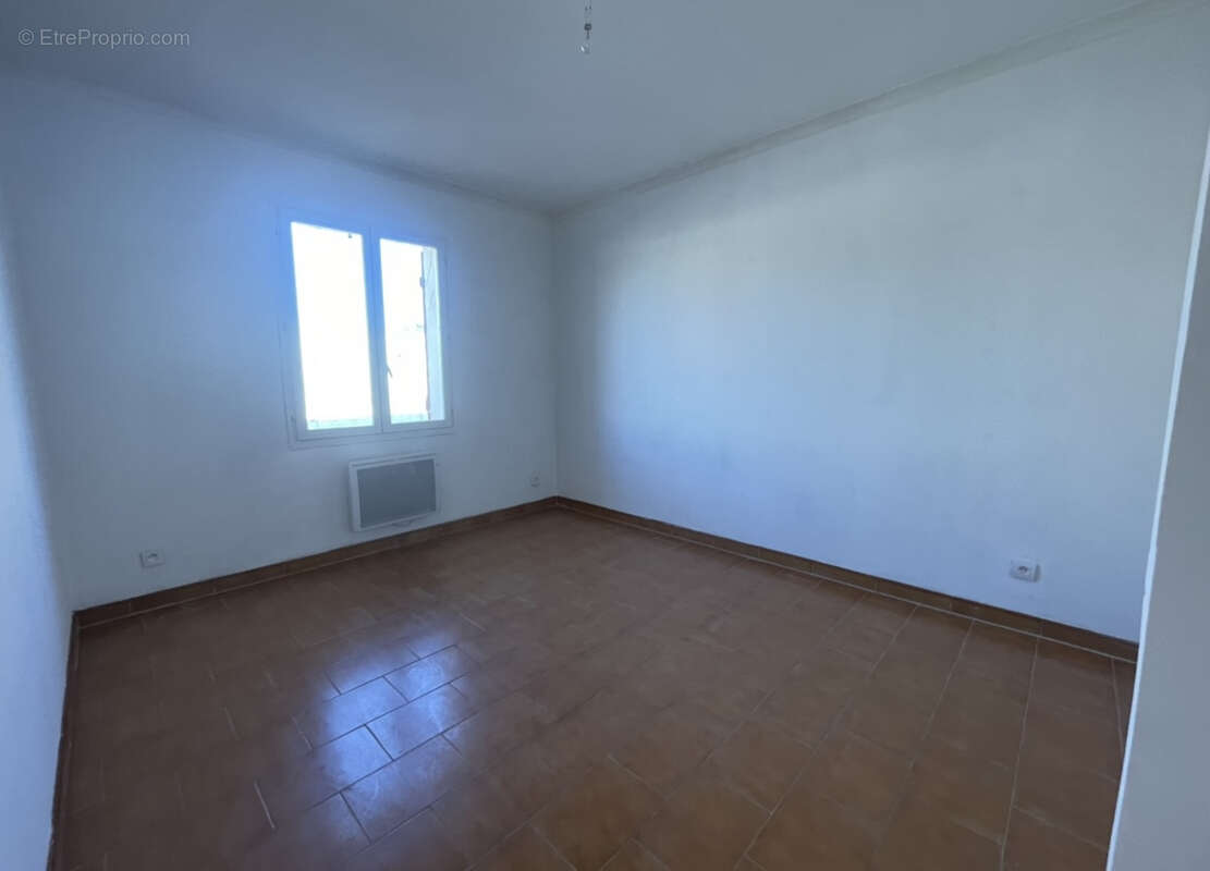 Maison à BOUILLARGUES