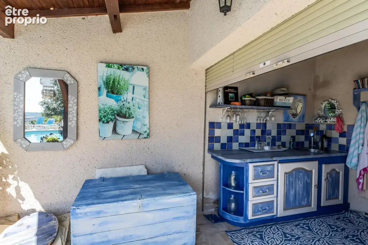 Maison de campagne avec piscine, annexe, dépendances et garage - photo 32