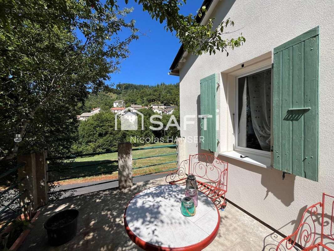 Maison 139 m² à Saint-Andre-De-Lancize  - photo 2
